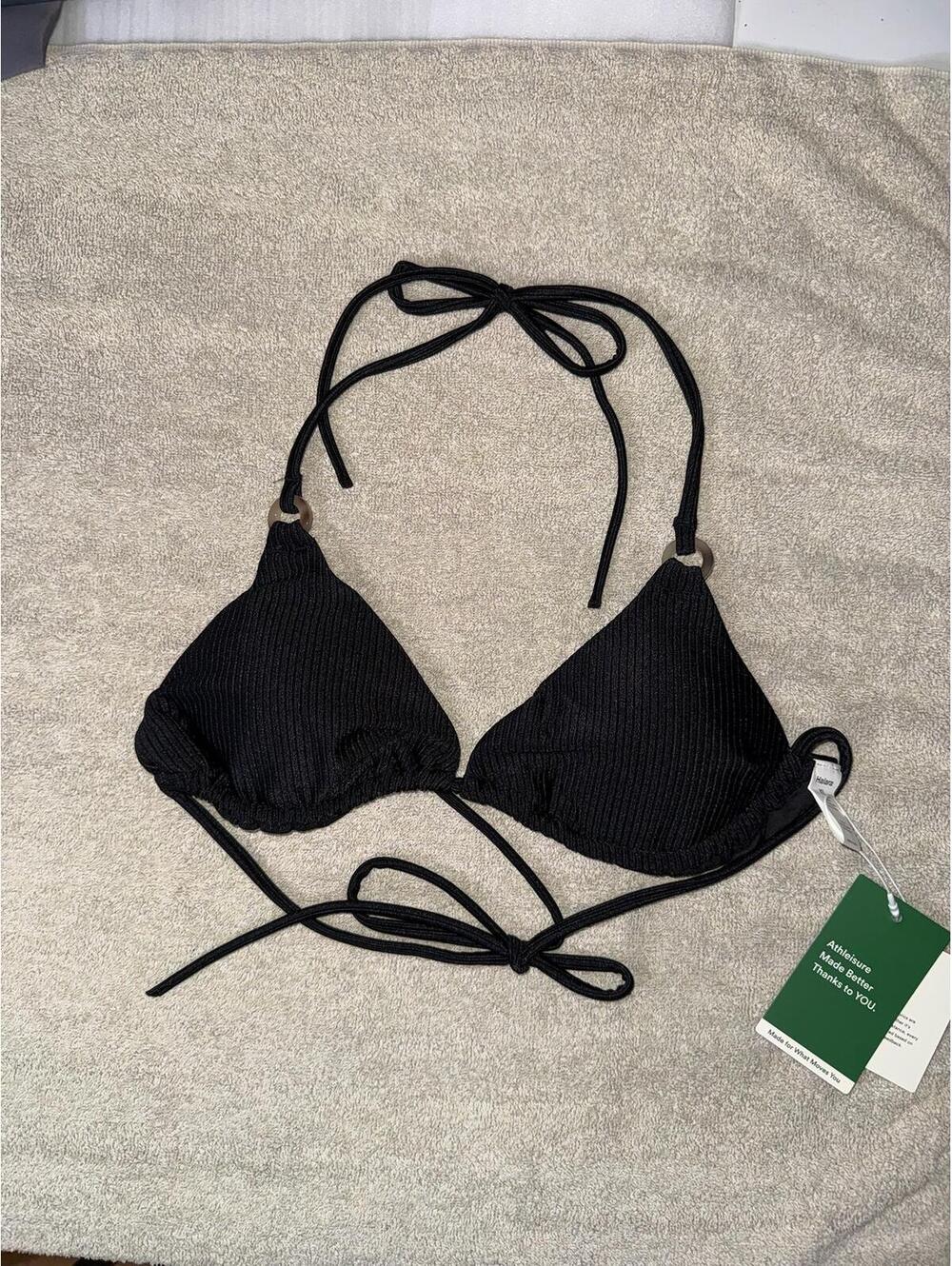 Halara NWT  Black Ribbed Triangle Bikini Top Black Ring Strap Detail Size XL